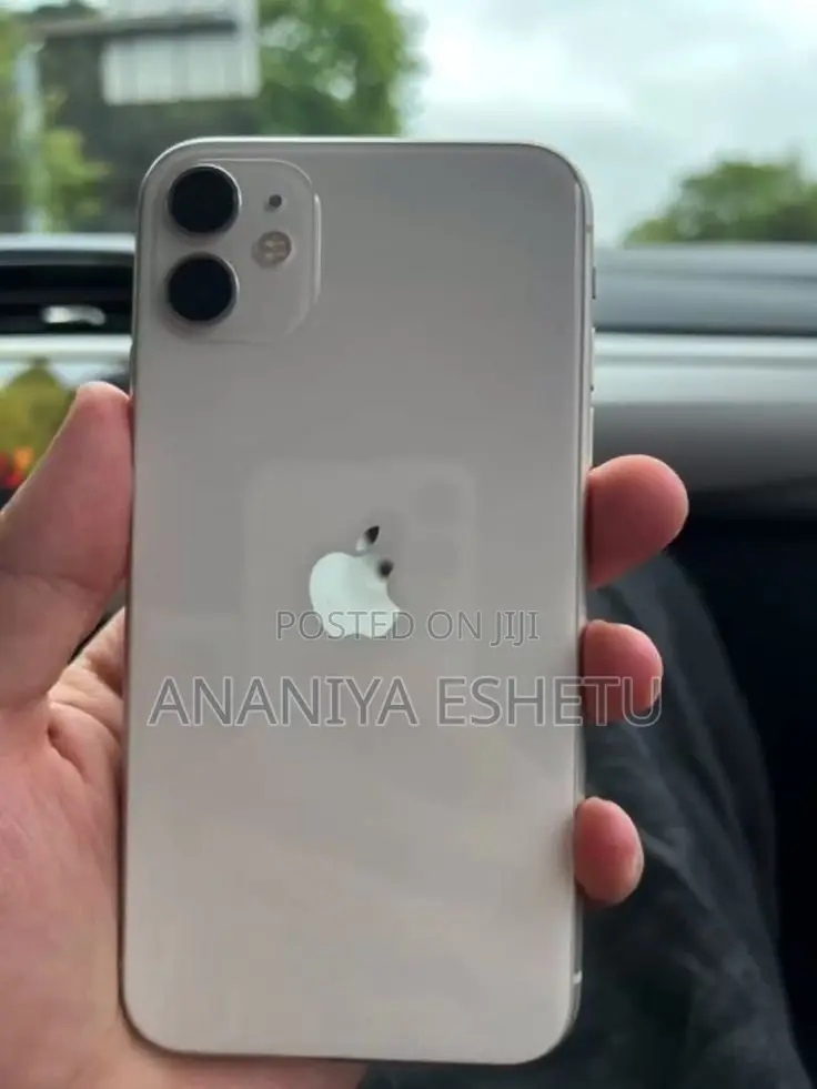 Apple iPhone 11 64 GB White