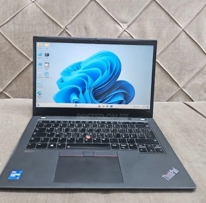 New Laptop Lenovo ThinkPad T14s Gen 2 16GB Intel Core i7 SSD 512GB