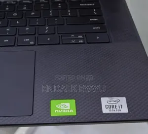 New Laptop Dell Precision 15 3520 16GB Intel Core i7 SSD 512GB