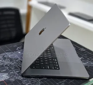 New Laptop Apple MacBook Pro 2021 M1 Max 32GB Apple M1 Max SSD 512GB