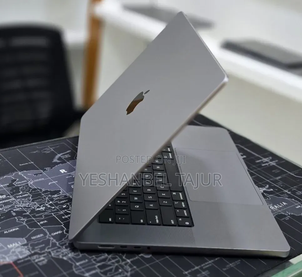 New Laptop Apple MacBook Pro 2021 M1 Max 32GB Apple M1 Max SSD 512GB
