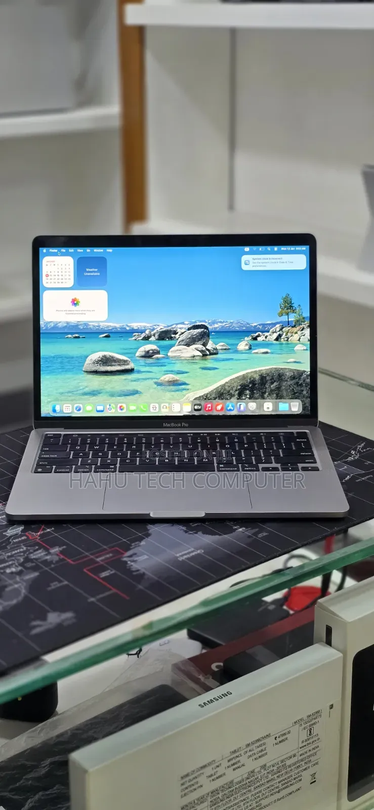 New Laptop Apple MacBook Pro 2020 M1 16GB Apple M1 SSD 512GB