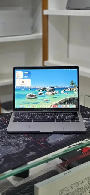 New Laptop Apple MacBook Pro 2020 M1 16GB Apple M1 SSD 512GB