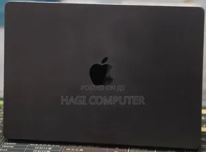New Laptop Apple MacBook Pro 2024 M4 16GB Apple M4 SSD 512GB