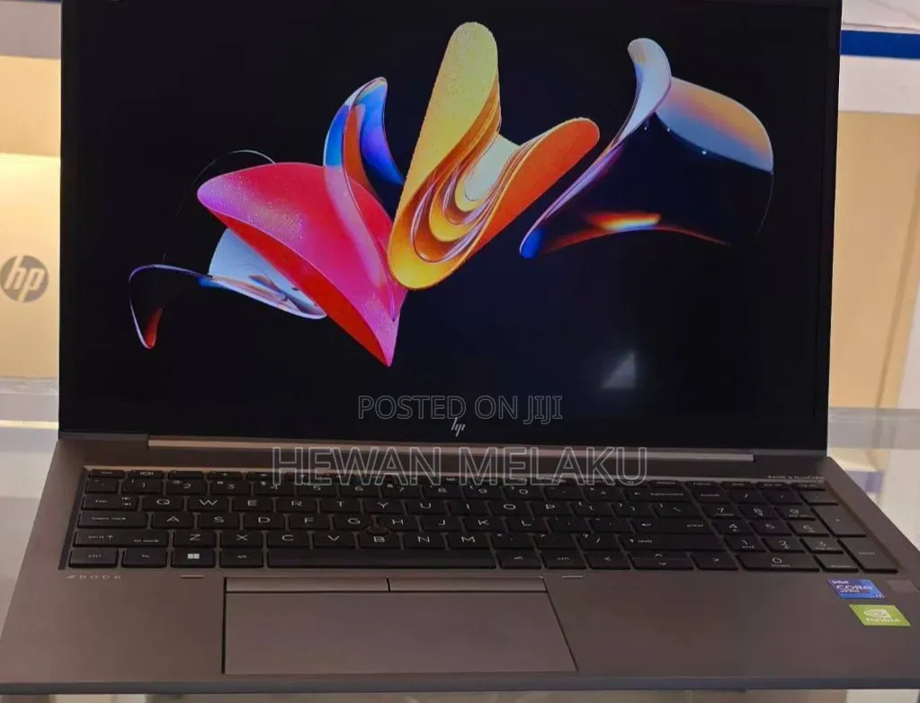 New Laptop HP ZBook 15 16GB Intel Core i7 SSD 512GB