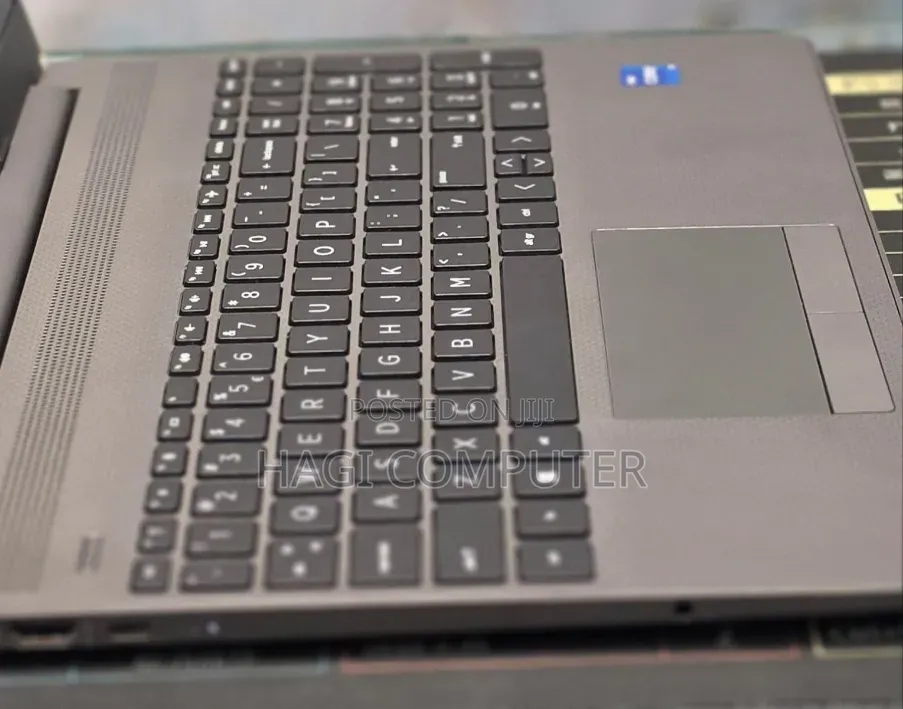 New Laptop HP Stream Notebook 16GB Intel Core i7 SSD 512GB