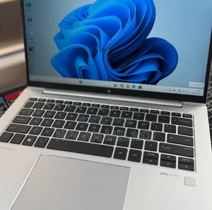 New Laptop HP EliteBook 840 G8 16GB Intel Core i7 SSD 512GB