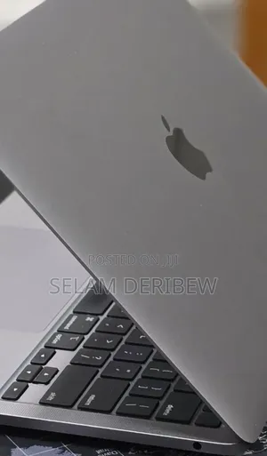 New Laptop Apple MacBook Pro 2020 M1 16GB Apple M1 Pro SSD 512GB
