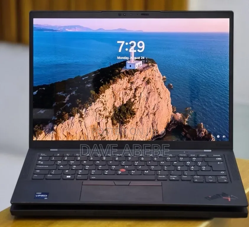 New Laptop Lenovo ThinkPad X1 Carbon 16GB Intel Core i7 SSD 512GB