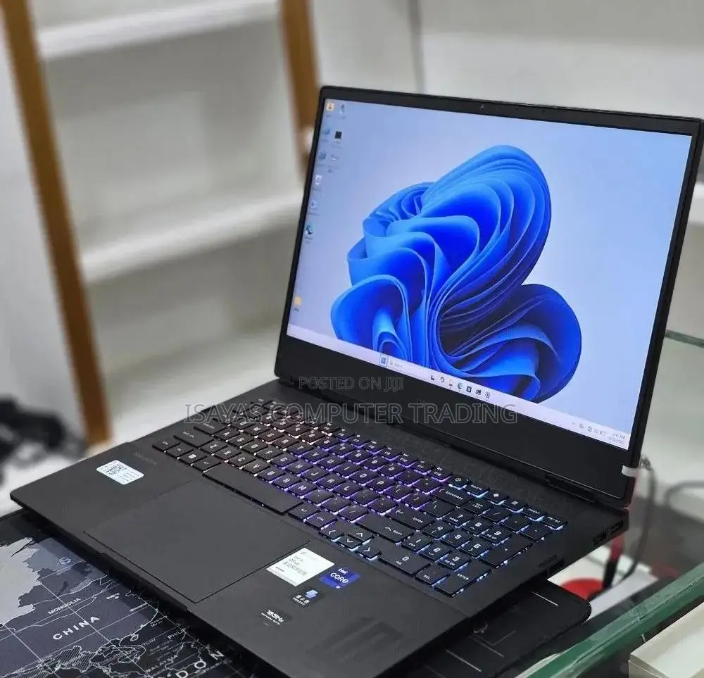 New Laptop HP Omen 16 16GB Intel Core i9 SSD 512GB