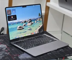 New Laptop Apple MacBook 16GB Apple M2 SSD 256GB