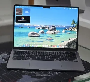 New Laptop Apple MacBook 16GB Apple M2 SSD 256GB