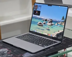 New Laptop Apple MacBook 16GB Apple M2 SSD 256GB