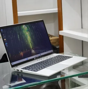 New Laptop HP EliteBook 850 G8 16GB Intel Core i5 SSD 256GB