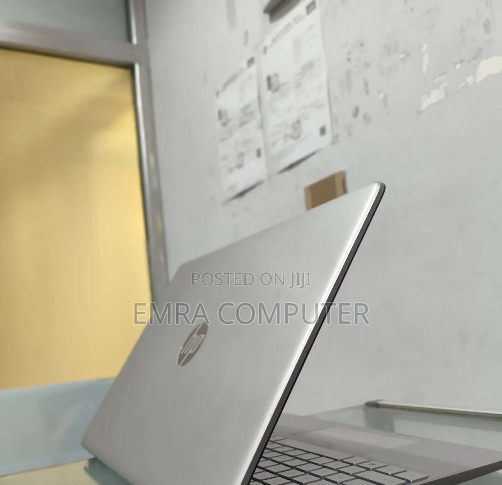 New Laptop HP 8GB Intel Core i5 SSD 256GB