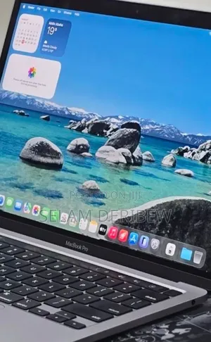 New Laptop Apple MacBook Pro 2022 M2 16GB Apple M2 SSD 512GB