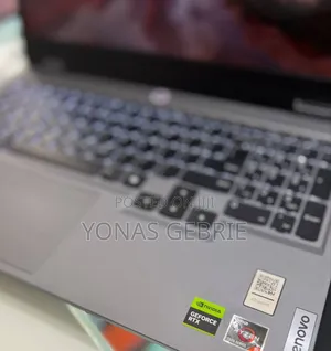 New Laptop Lenovo LOQ 15IRH8 16GB AMD Ryzen 5 SSD 512GB