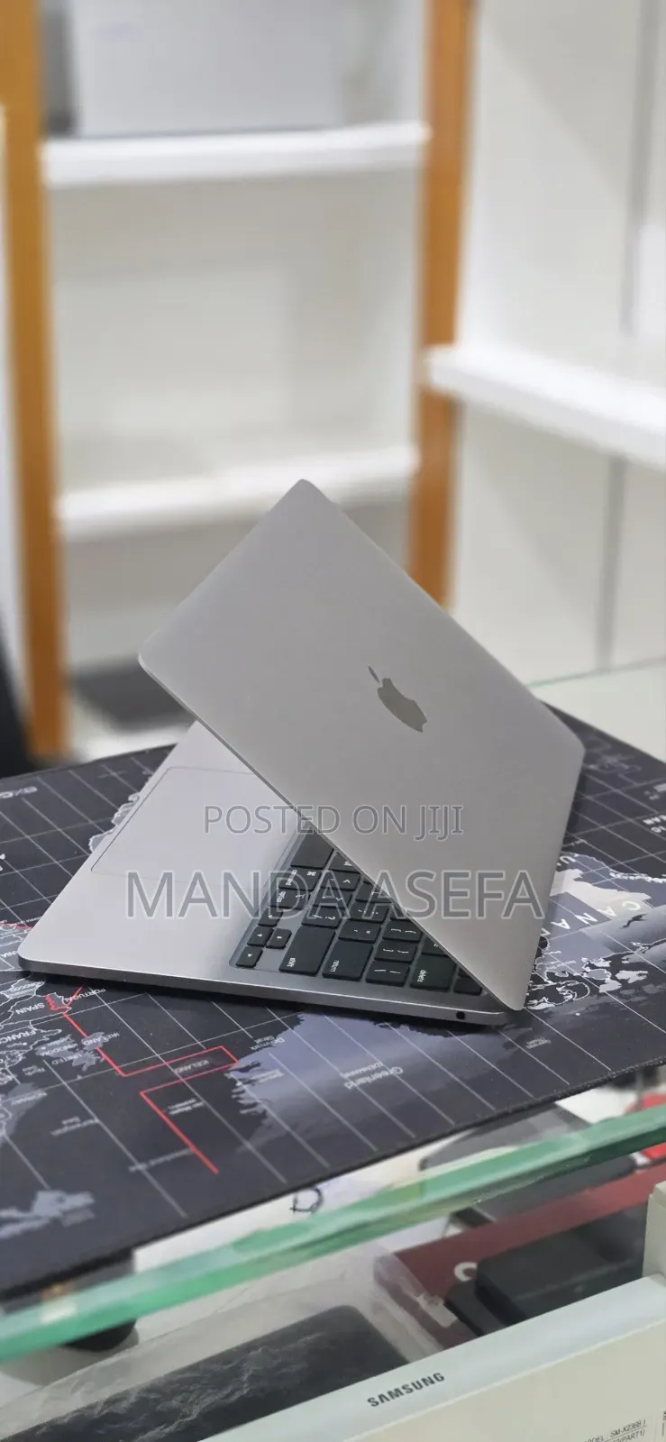 New Laptop Apple MacBook Pro 2022 M2 16GB Apple M2 SSD 512GB