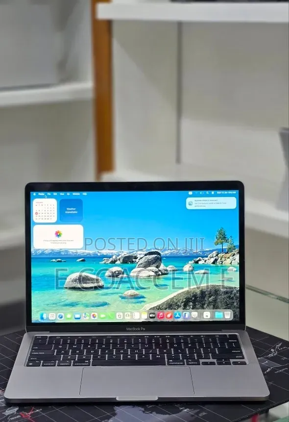 New Laptop Apple MacBook 16GB SSD 512GB