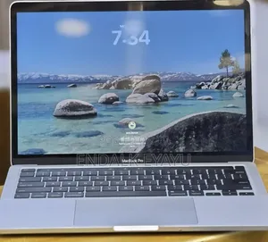 New Laptop Apple MacBook Pro 2020 32GB Intel Core i7 SSD 512GB