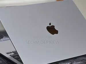 New Laptop Apple MacBook Air 2022 M2 16GB Apple M2 SSD 256GB