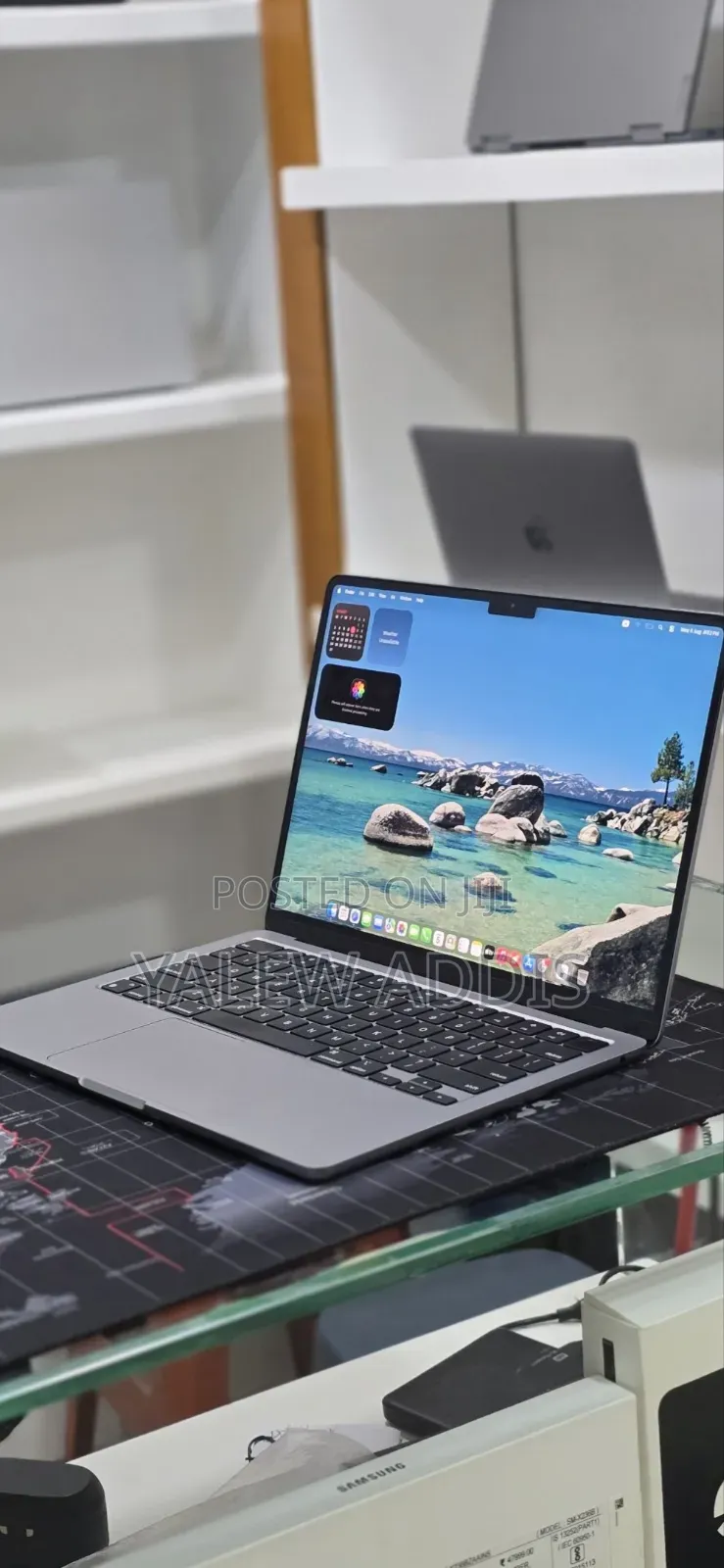 New Laptop Apple MacBook Air 2022 M2 16GB Apple M2 SSD 256GB