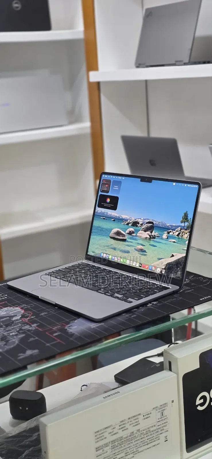 New Laptop Apple MacBook Air 2022 M2 16GB Apple M2 SSD 256GB