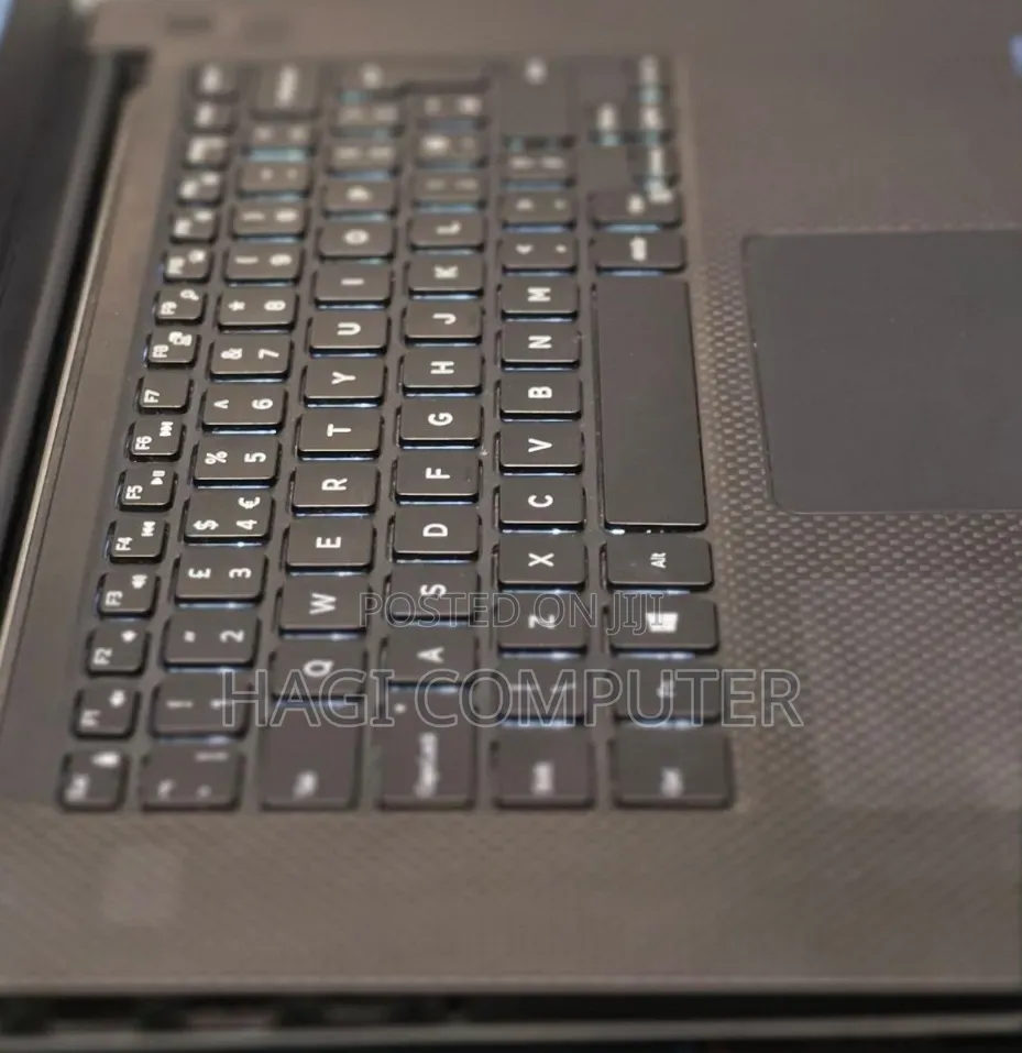 New Laptop Dell XPS 15 16GB Intel Core i5 SSD 512GB