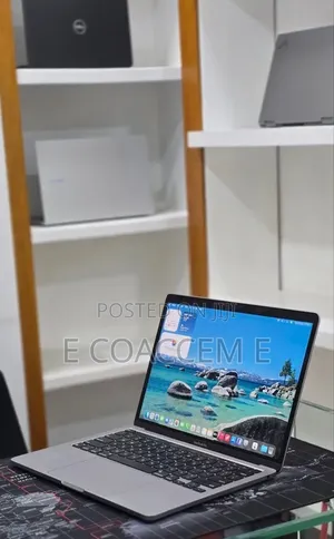 New Laptop Apple MacBook 16GB SSD 512GB
