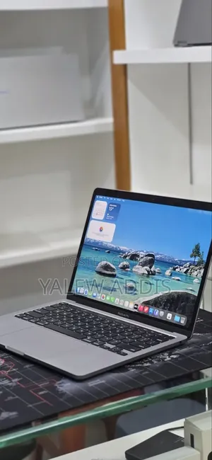 New Laptop Apple MacBook Pro 2022 M2 16GB Apple M2 SSD 512GB
