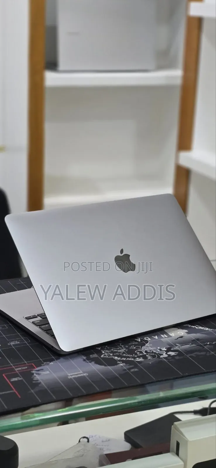 New Laptop Apple MacBook Pro 2022 M2 16GB Apple M2 SSD 512GB