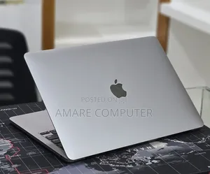 New Laptop Apple MacBook Pro 2020 M1 16GB Apple M1 Pro SSD 512GB