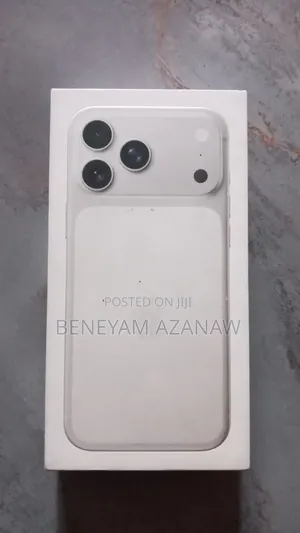 New Apple iPhone 17 Pro Max 256 GB Silver