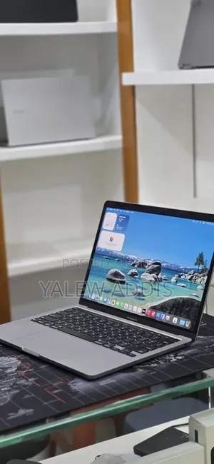 New Laptop Apple MacBook Pro 2020 M1 16GB Apple M1 SSD 512GB