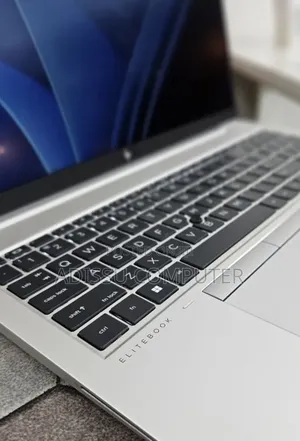 New Laptop HP EliteBook 850 G8 16GB Intel Core i7 SSD 512GB