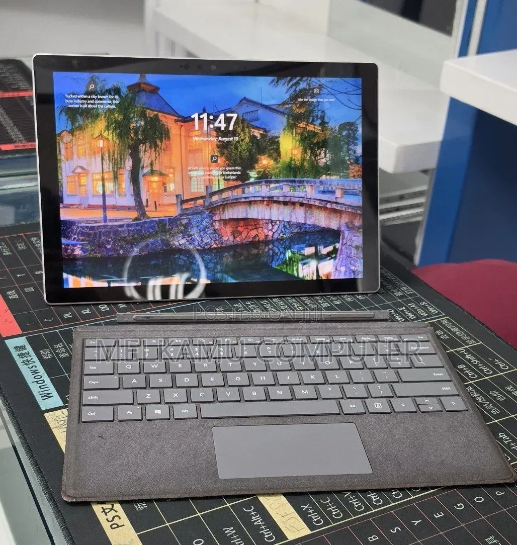 New Laptop Microsoft Surface Pro 7 32GB Intel Core i7 SSD 1T