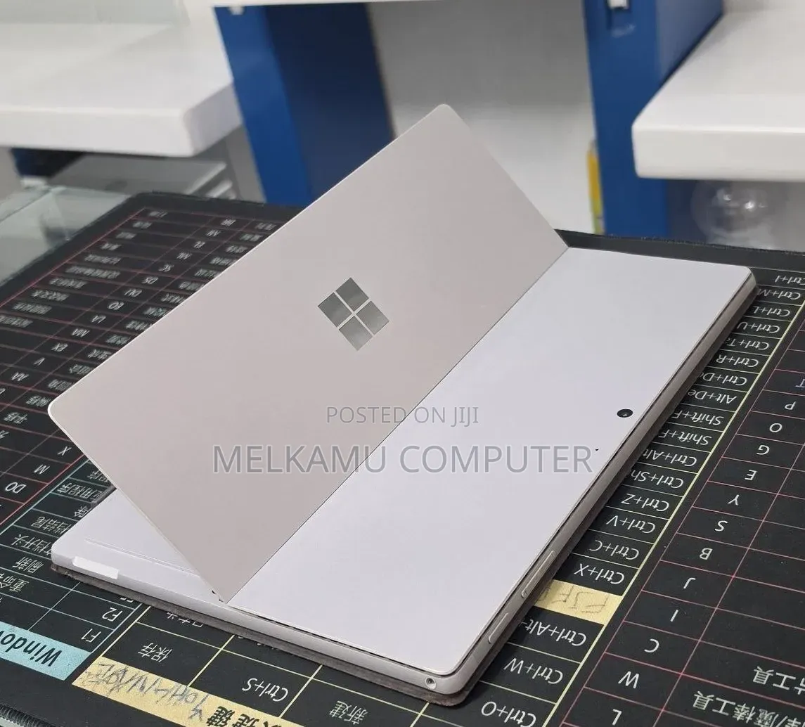 New Laptop Microsoft Surface Pro 7 32GB Intel Core i7 SSD 1T