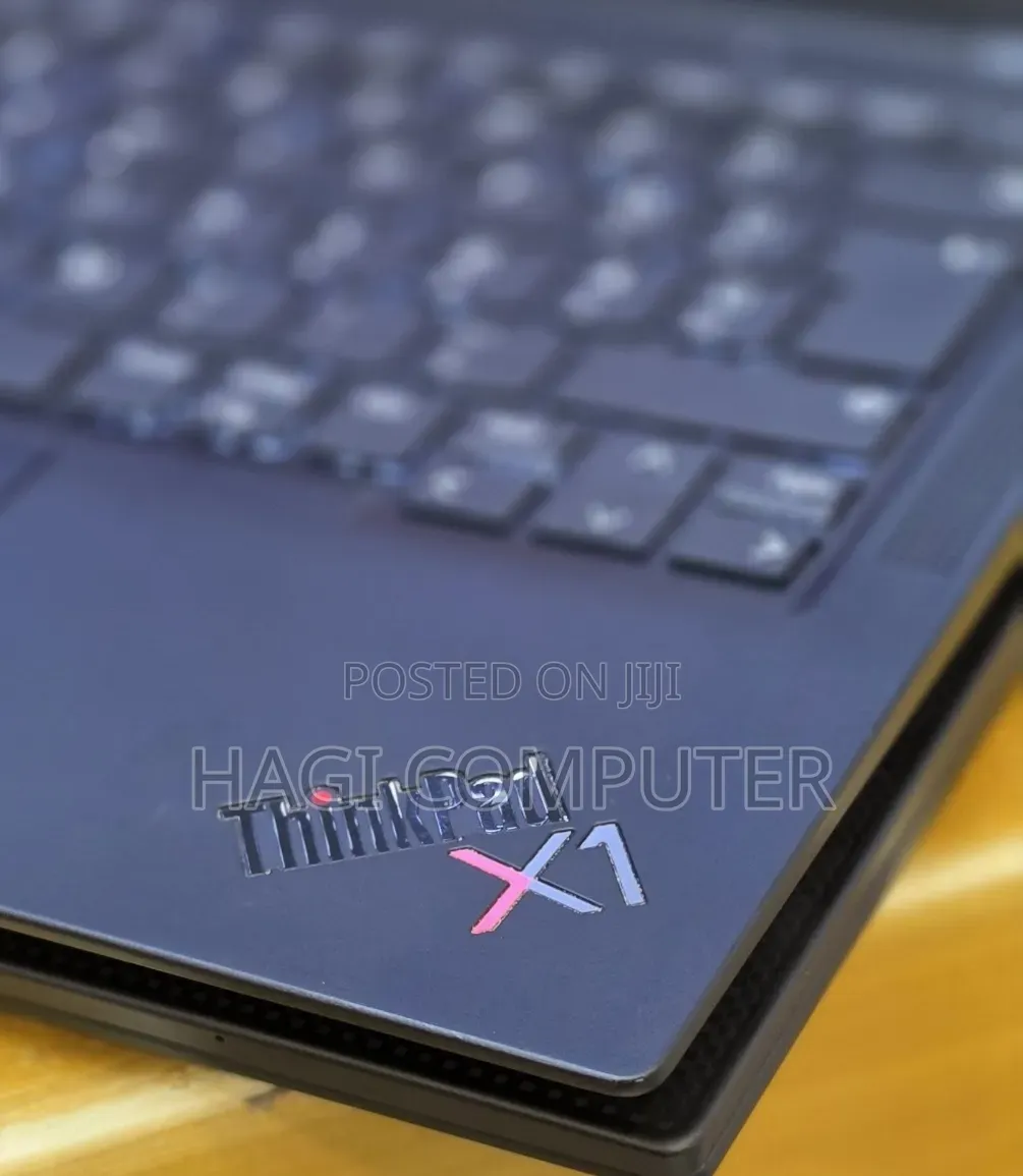 New Laptop Lenovo ThinkPad X1 Carbon Gen11 16GB Intel Core i7 SSD 512GB