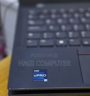 New Laptop Lenovo ThinkPad X1 Carbon Gen11 16GB Intel Core i7 SSD 512GB