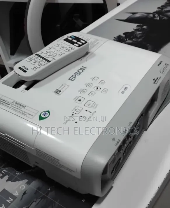 Brand New Epson Projector X39