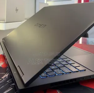New Laptop HP Omen 16 16GB Intel Core i9 SSD 1T