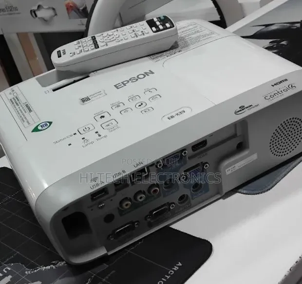 Brand New Epson Projector X39