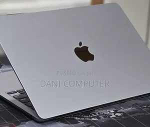New Laptop Apple MacBook Air 2022 M2 16GB Intel Core M2 SSD 256GB