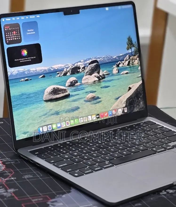 New Laptop Apple MacBook Air 2022 M2 16GB Intel Core M2 SSD 256GB