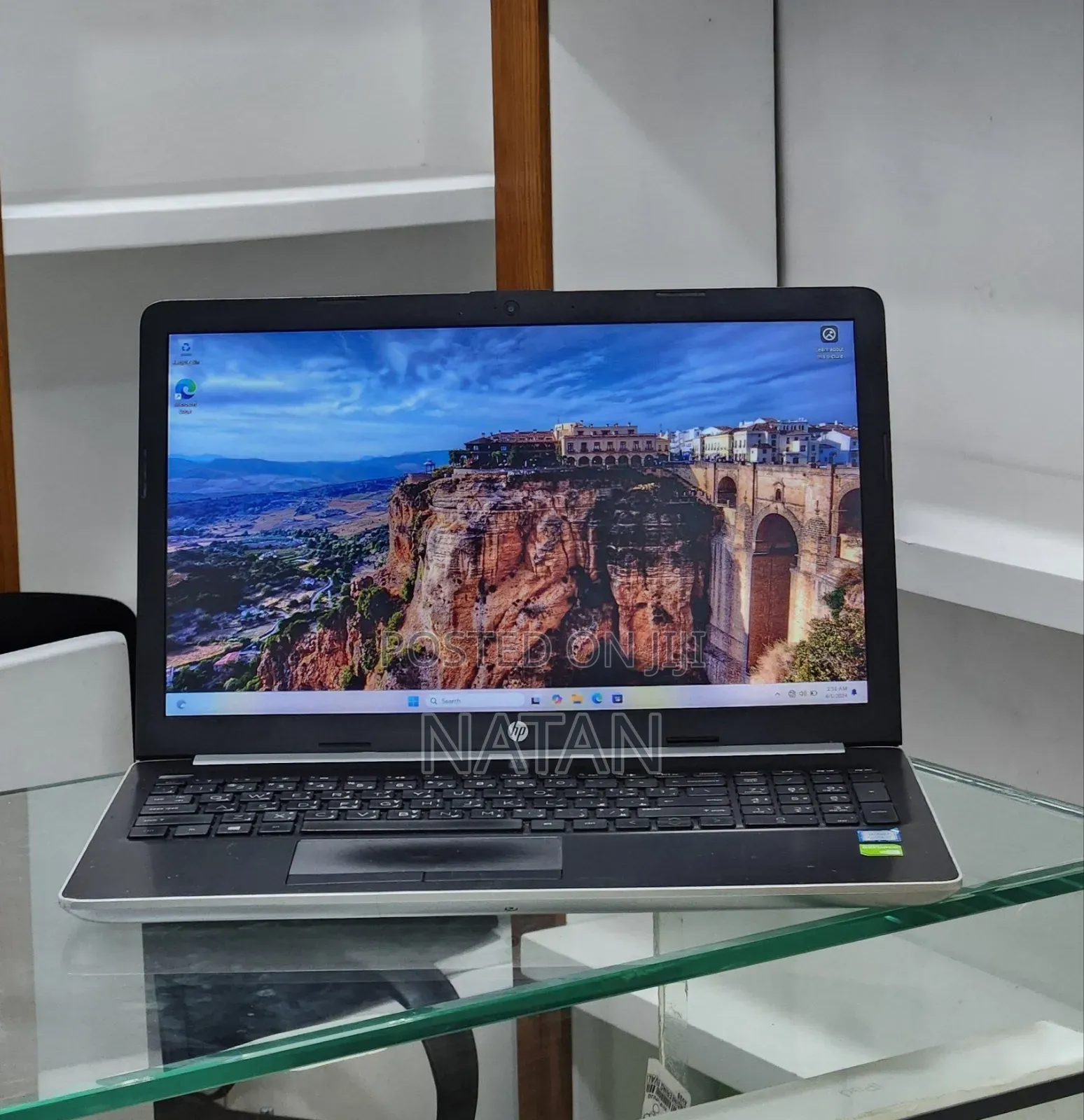 New Laptop HP Stream Notebook 8GB Intel Core i7 HDD 1T