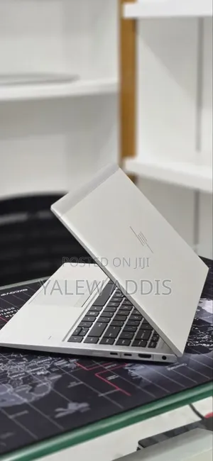 New Laptop HP EliteBook 845 G7 16GB AMD Ryzen 7 SSD 512GB