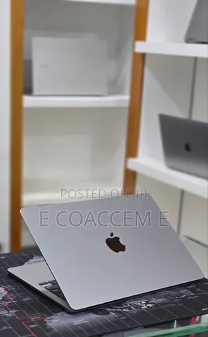 New Laptop Apple MacBook 16GB Intel Core M2 SSD 512GB