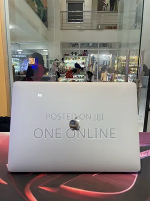 New Laptop Apple MacBook Pro 2019 16GB Intel Core i9 SSD 1T