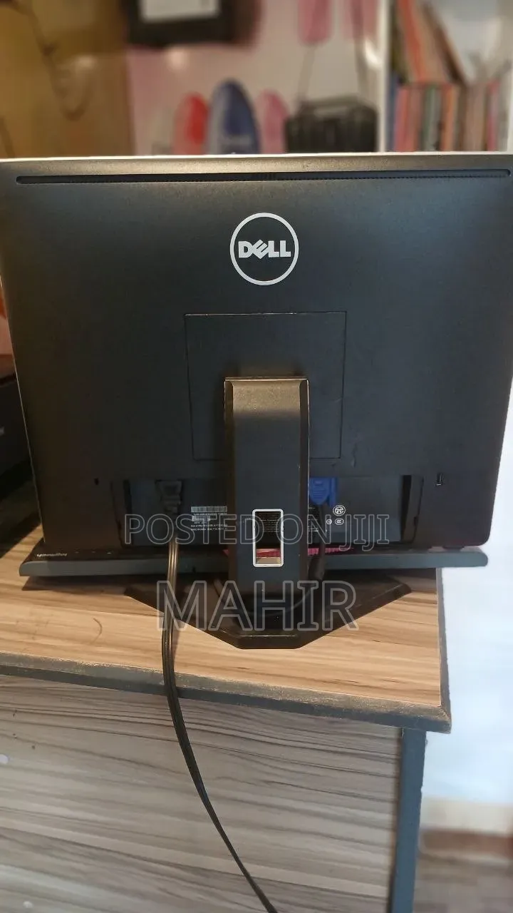Desktop Computer Dell OptiPlex 7010 4GB Intel Core i5 HDD 500GB
