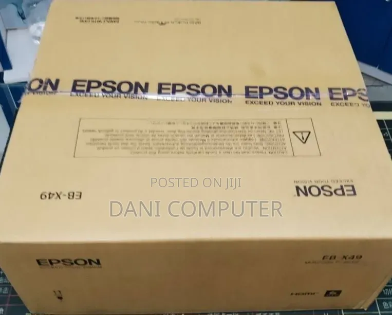 Brand New Epson Projector Model : EB-X49 Technology: 3LCD, RGB Li